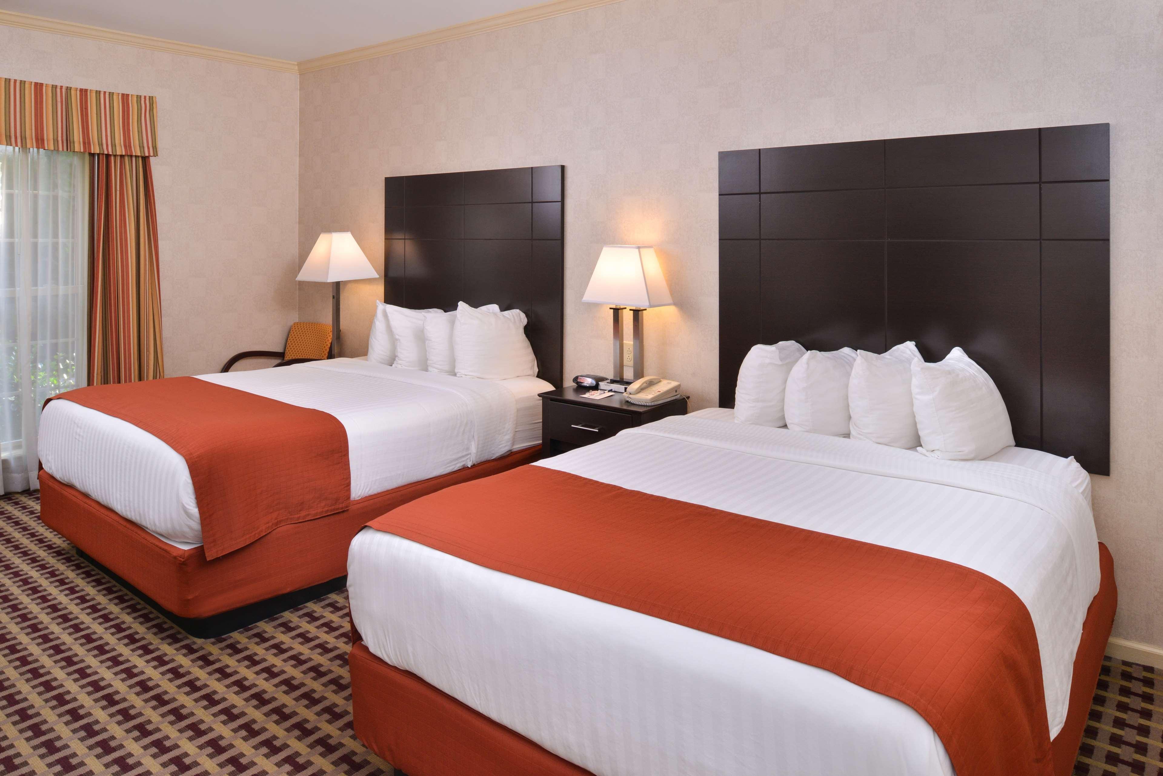 Western Hotel Brentwood