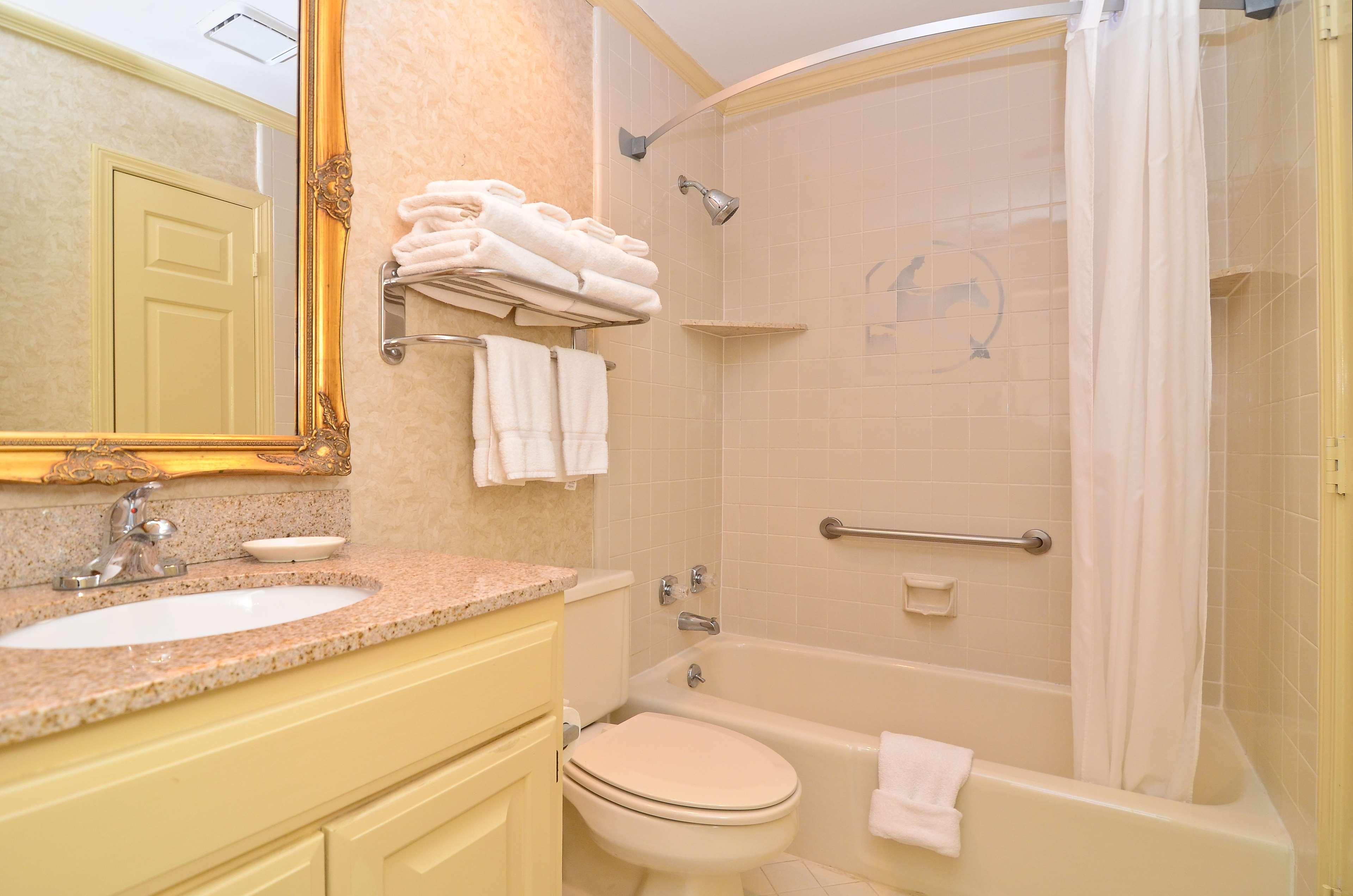 Western Hotel Brentwood